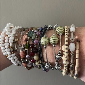 Lot 7 Bracelets One Size Fits All OSFA Coil Costume Beaded